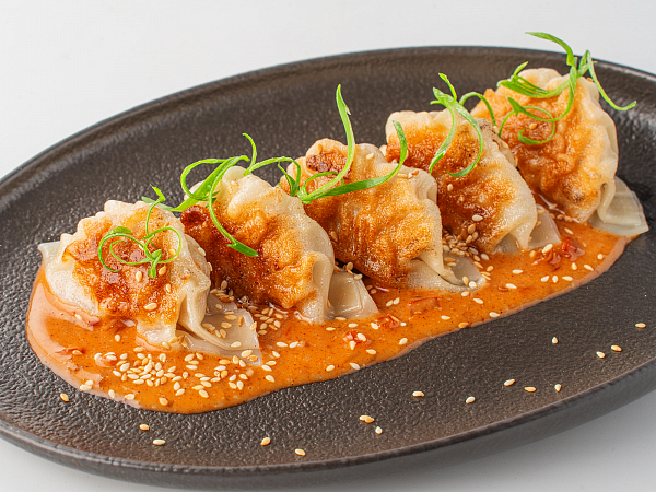 Гёдза с окунем